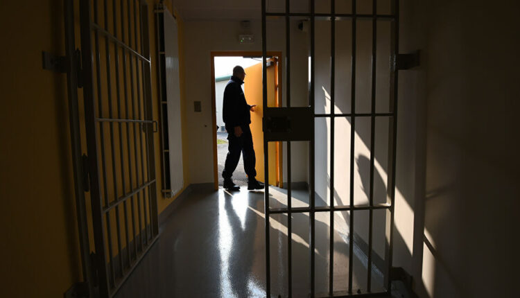 وزارة-العدل:-إطلاق-سراح-368-سجيناً-خلال-تشرين-الثاني-المنقضي-—مصدر-الخبر—-أمن-–-iq-news