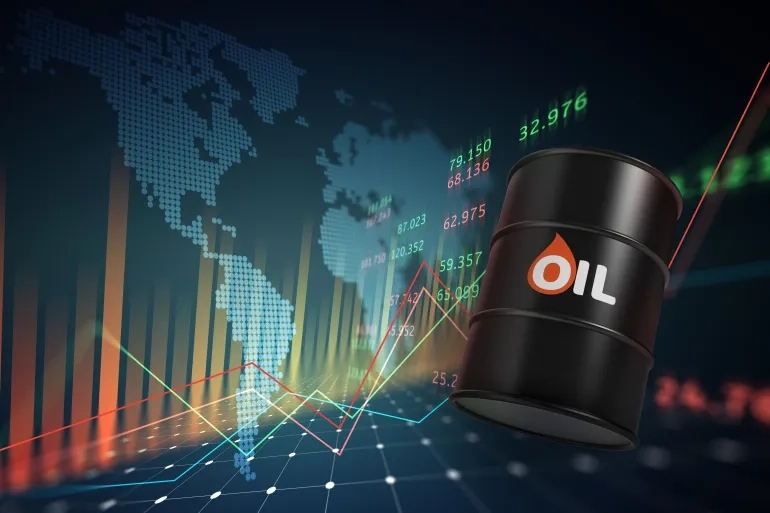 النفط-يواصل-مكاسبه-مستفيدا-من-هبوط-مفاجئ-بمخزونات-الخام-الامريكية